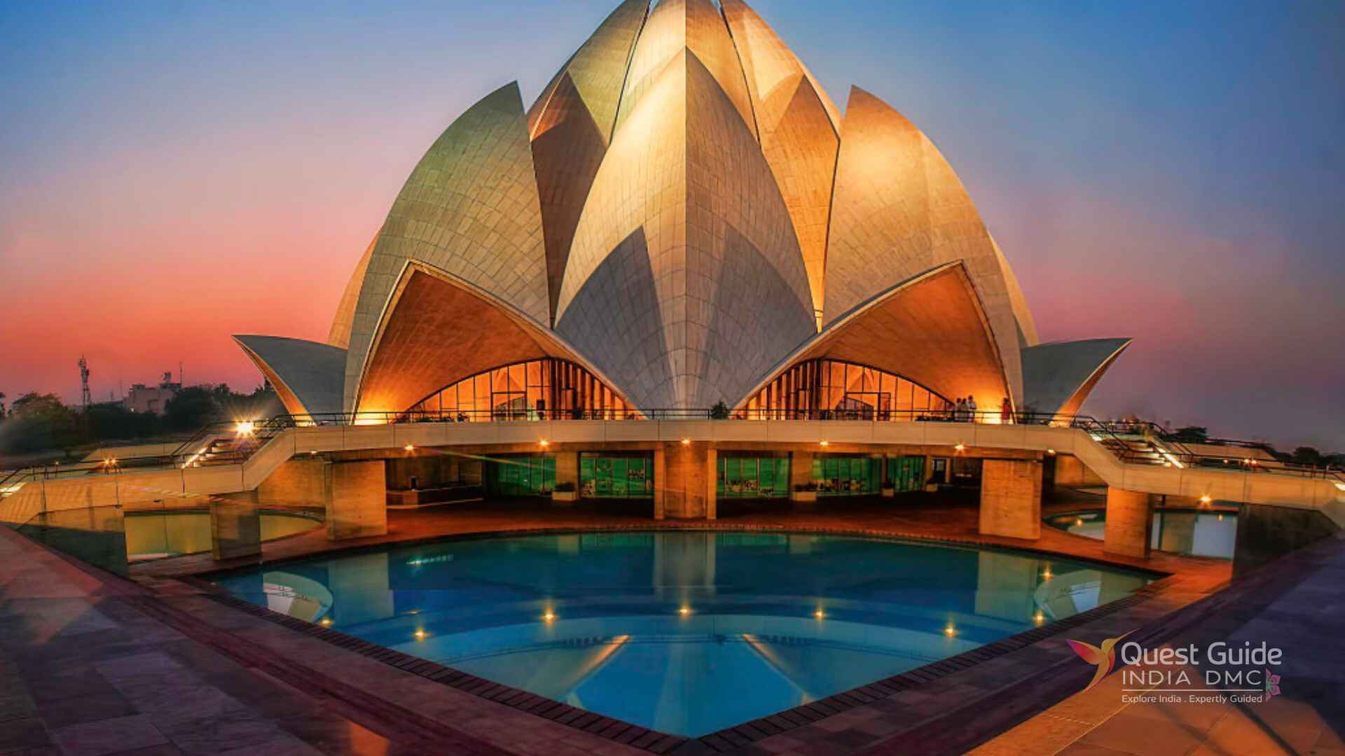 Lotus Temple, Delhi - Baháʼí House of Worship